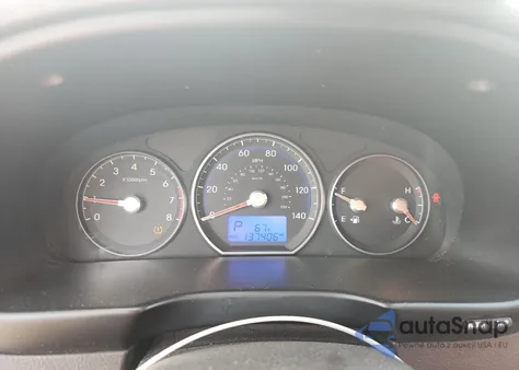 2010 Hyundai Santa Fe Gls z USA, uszkodzony, nr VIN 5NMSGDAB0AH366652